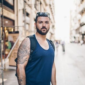 Meet your Posher, Lawrence